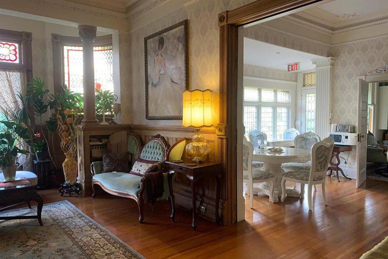 Haterleigh Heritage Inn Victoria Extérieur photo
