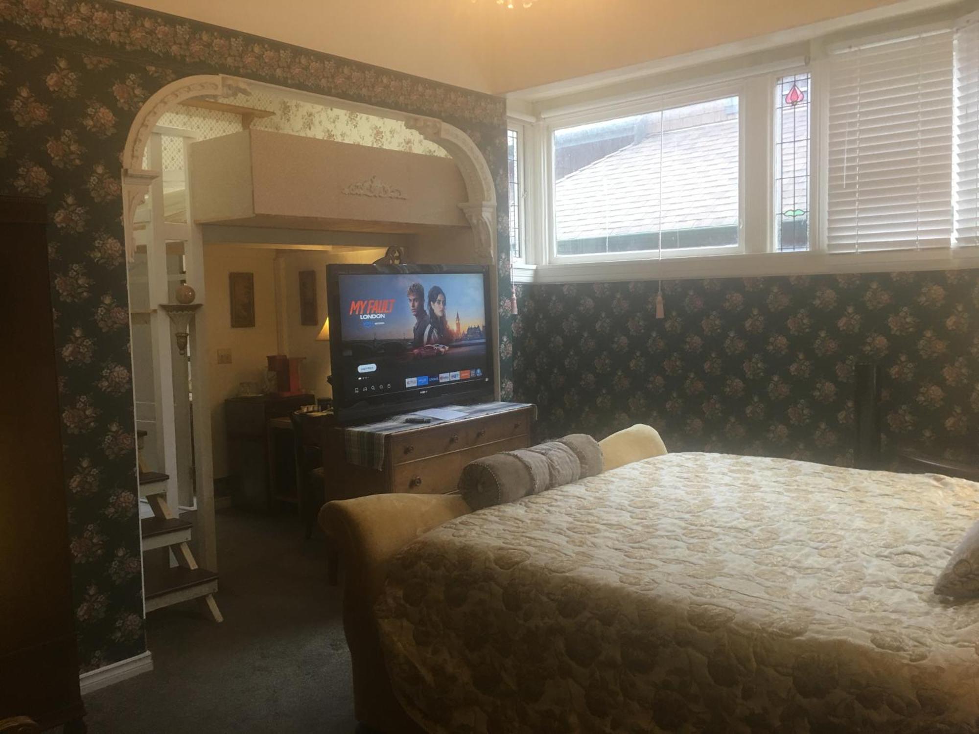 Haterleigh Heritage Inn Victoria Extérieur photo